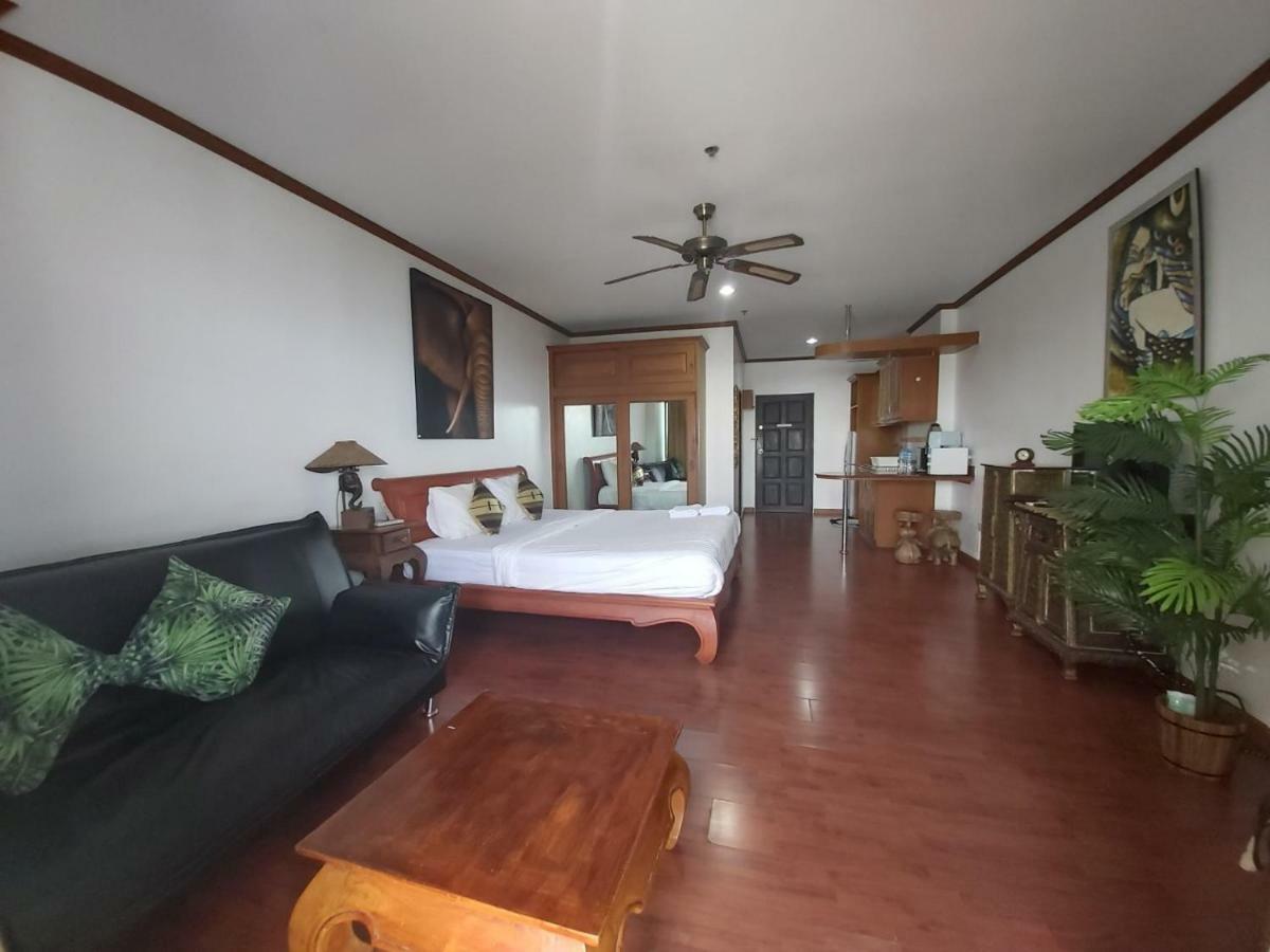 Condominum In Jomtien Beach With Sea View, Balcony And Free Wifi 芭達亞 外观 照片