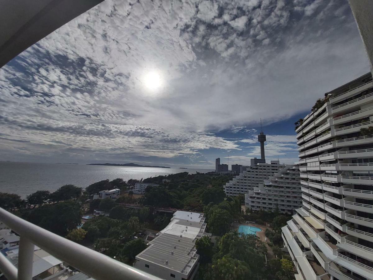 Condominum In Jomtien Beach With Sea View, Balcony And Free Wifi 芭達亞 外观 照片