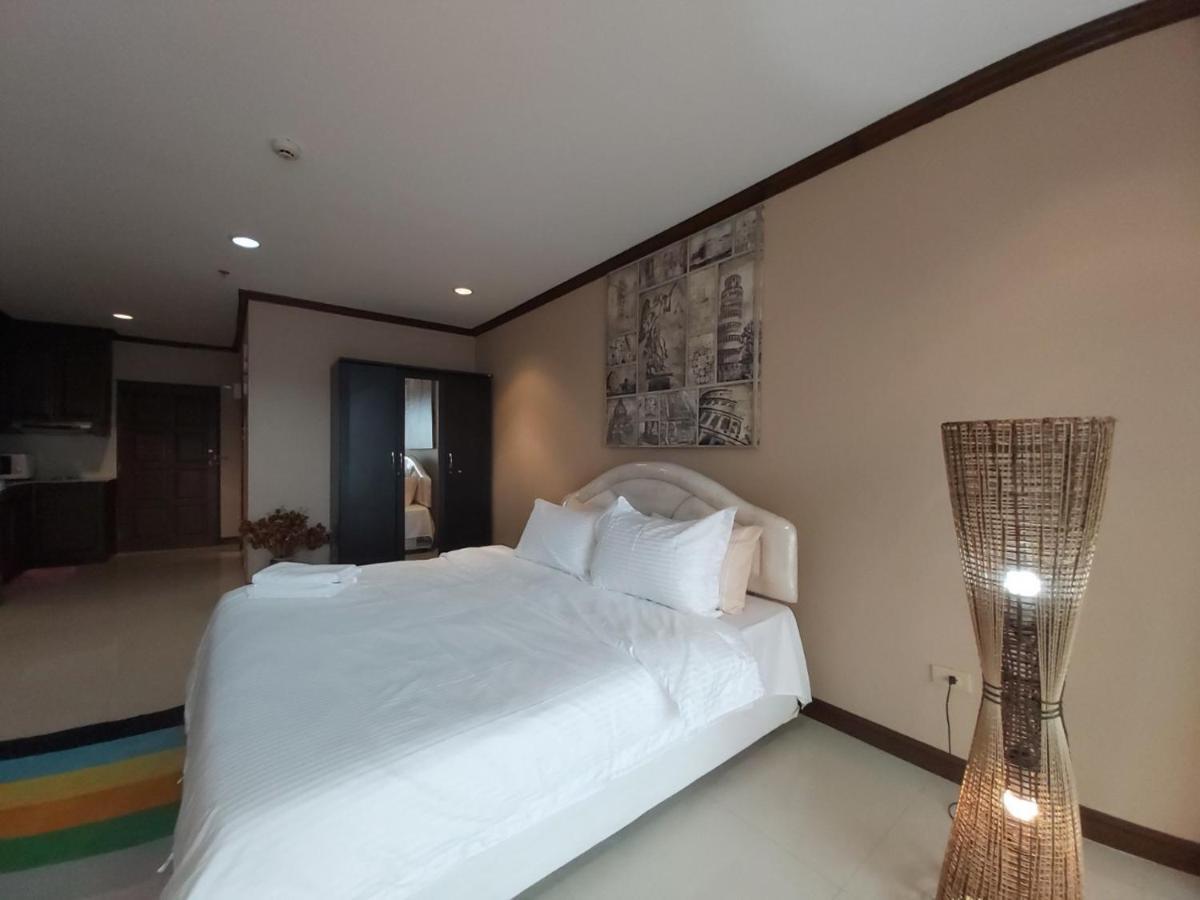 Condominum In Jomtien Beach With Sea View, Balcony And Free Wifi 芭達亞 外观 照片