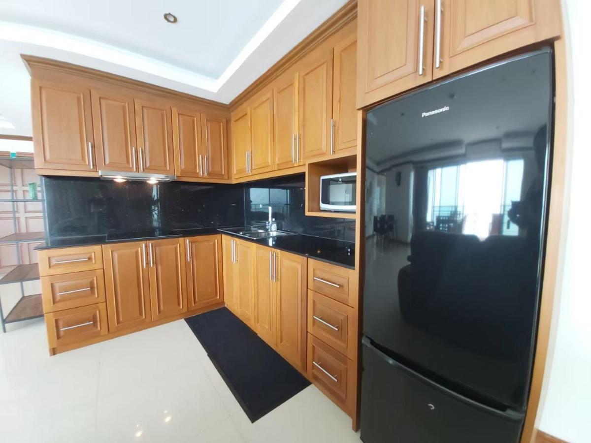 Condominum In Jomtien Beach With Sea View, Balcony And Free Wifi 芭達亞 外观 照片